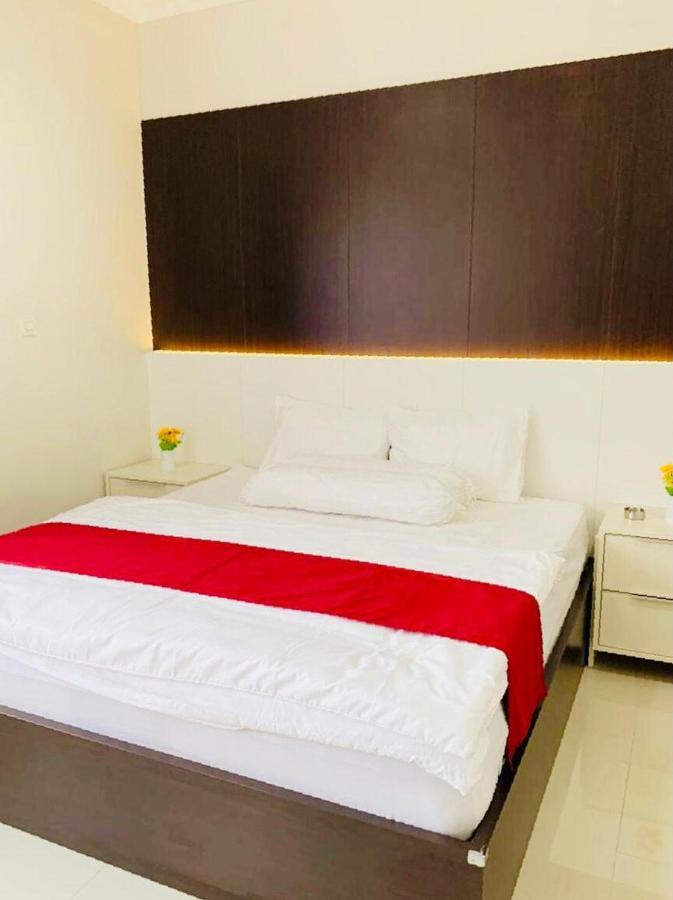 Platinum Setrasari Guest House 5Br Private Pool Bandung Bagian luar foto