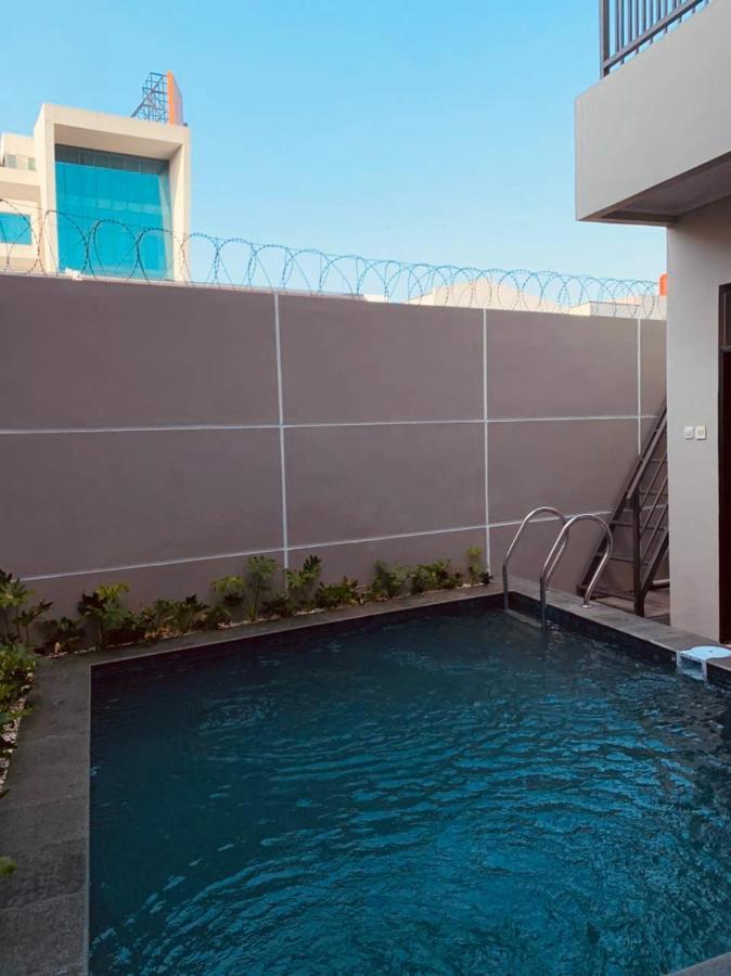 Platinum Setrasari Guest House 5Br Private Pool Bandung Bagian luar foto